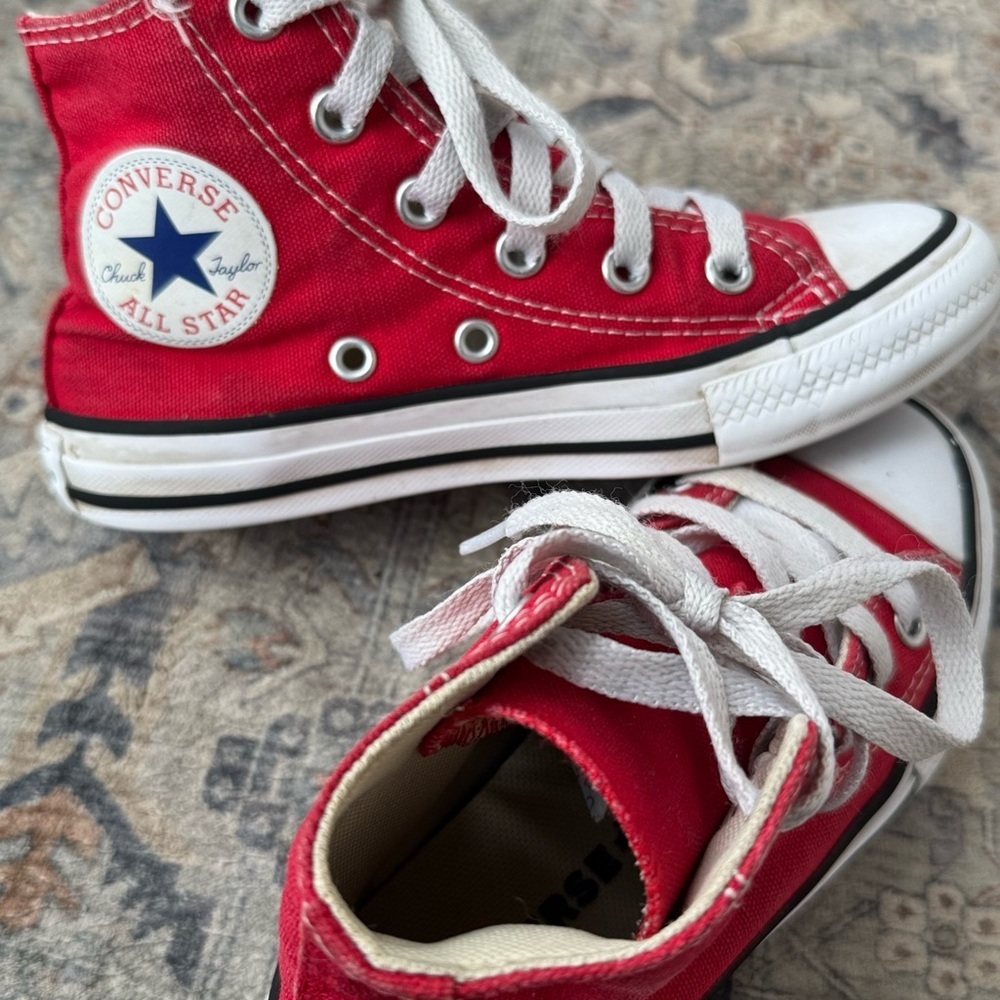 Converse Chuck Taylor All Star High Top Red Canvas Sneakers Youth Size 12